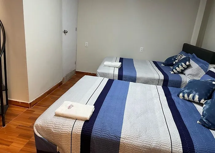 Minidepartamento De 3 Pisos, Completo Y Comodo *