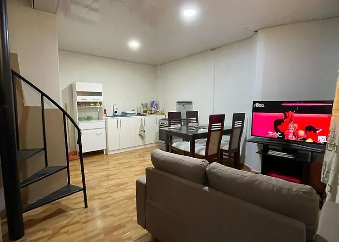 Minidepartamento De 3 Pisos, Completo Y Comodo Cuzco